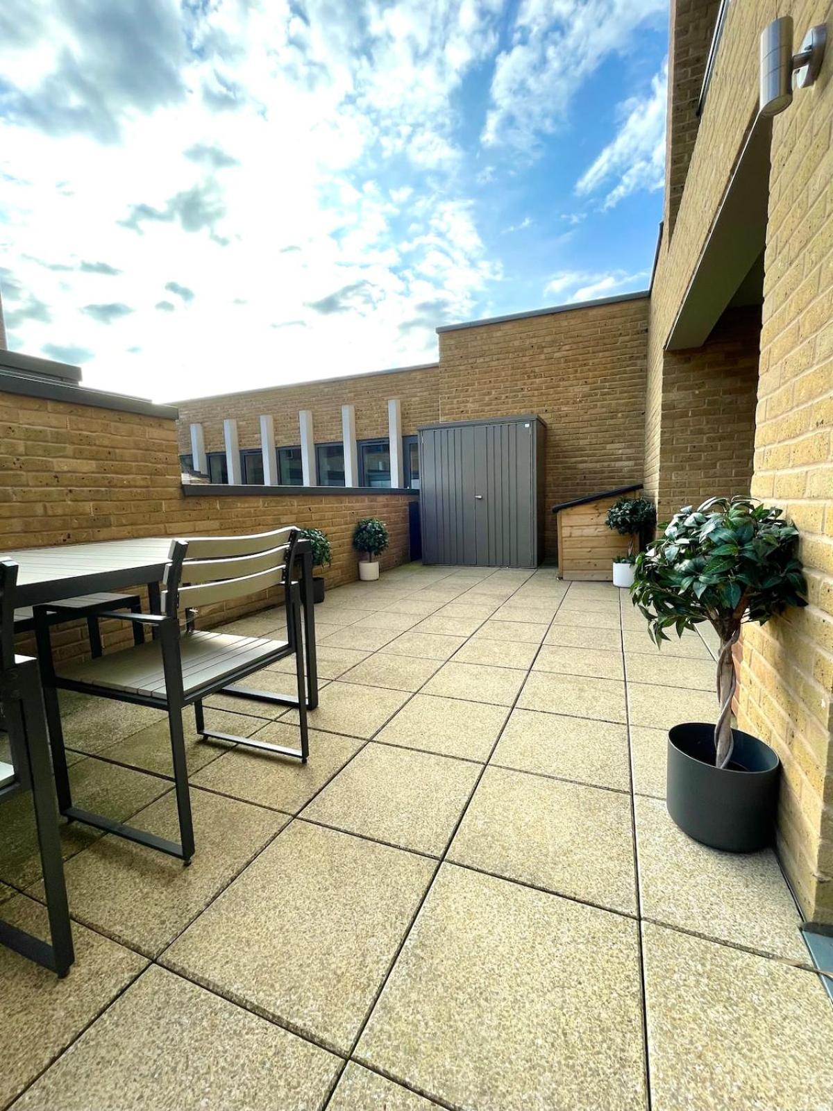 Appartamento Stylish & Modern 2-bed With Private Terrace *